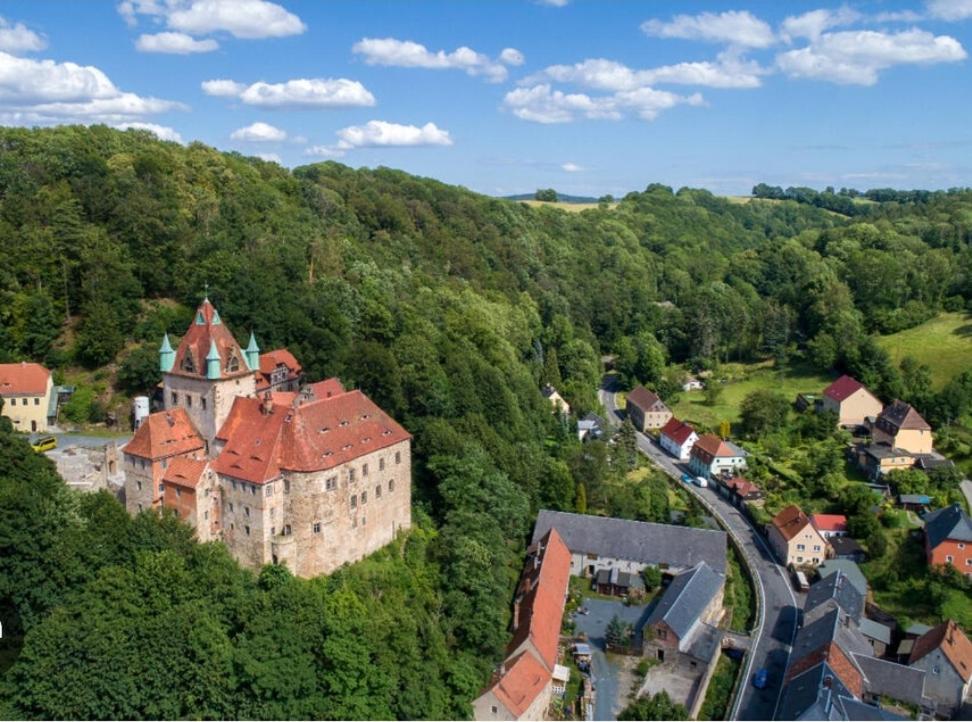 Ferienwohnung Nahe Schloss Kuckuckstein,Infrarotsauna, Hunde Liebstadt Dış mekan fotoğraf